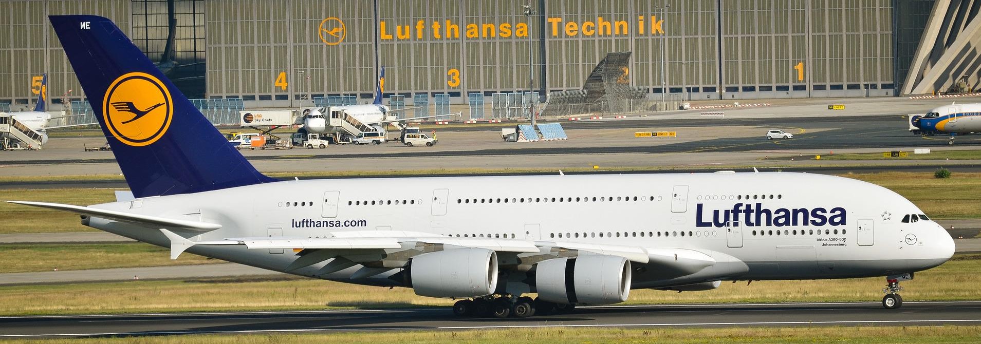 Lufthansa Corporate Name